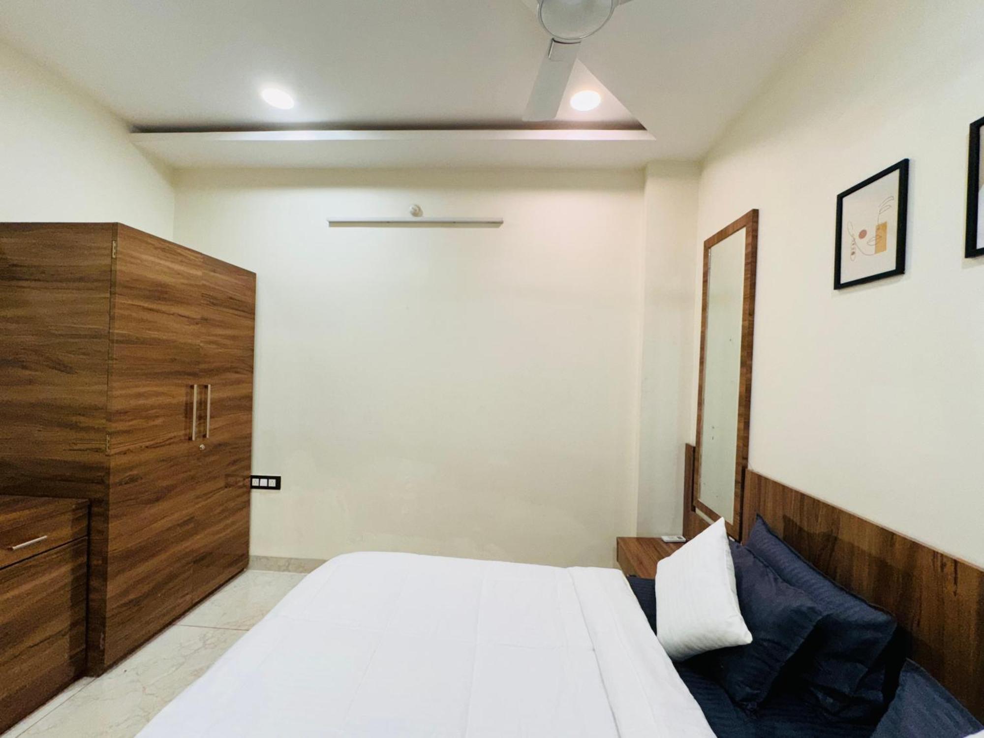 Holiday home Escape 3bhk Luxury Duplex, Vijay Nagar *