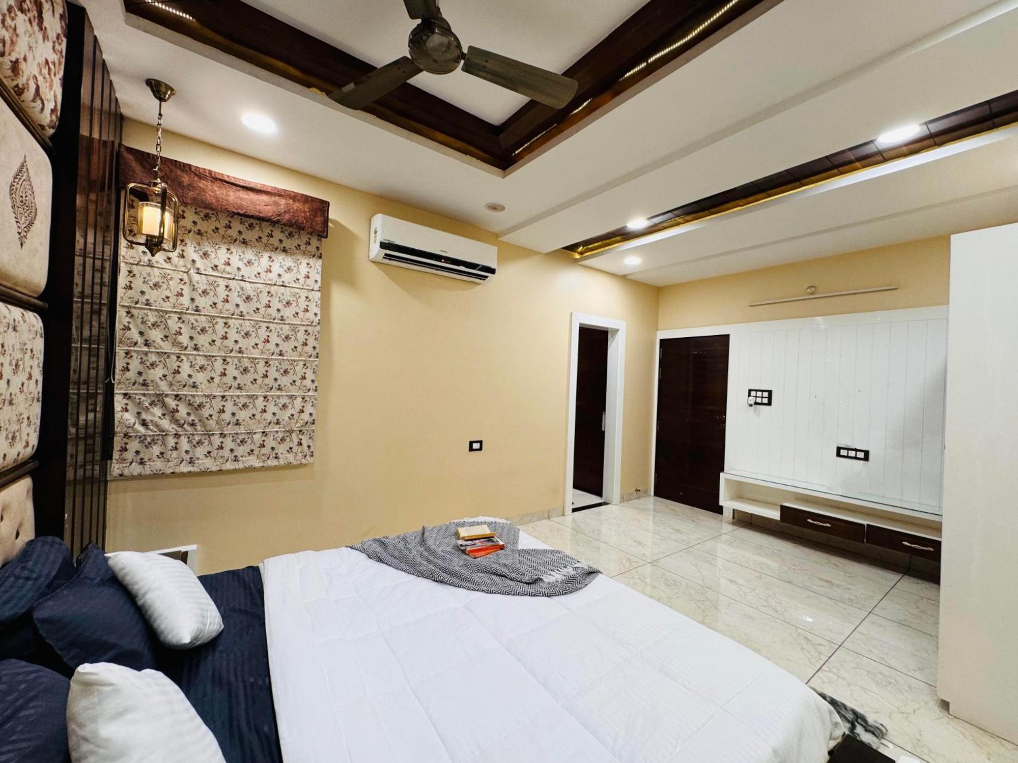 Escape 3bhk Luxury Duplex, Vijay Nagar Holiday home