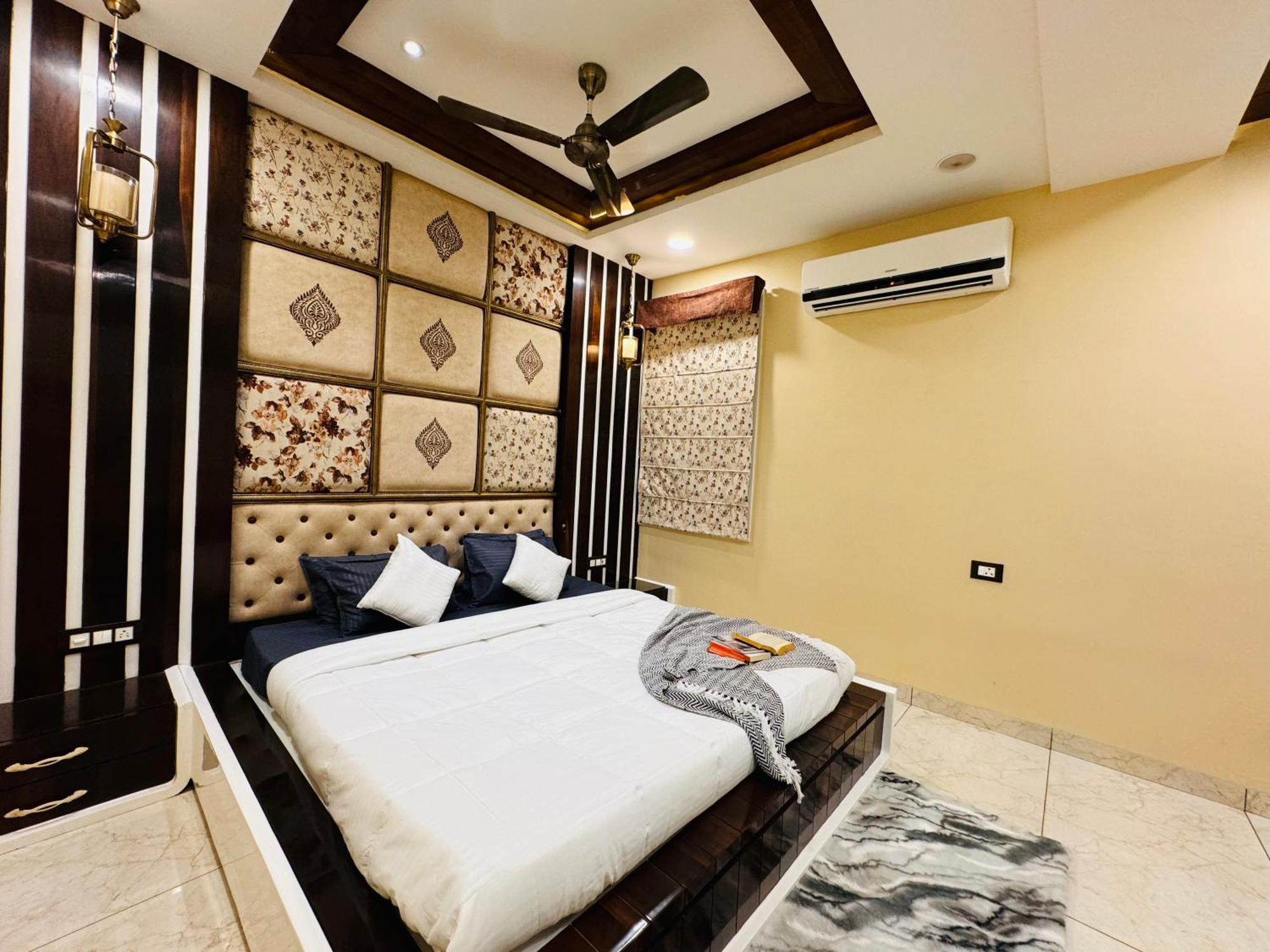 Escape 3bhk Luxury Duplex, Vijay Nagar * Indore