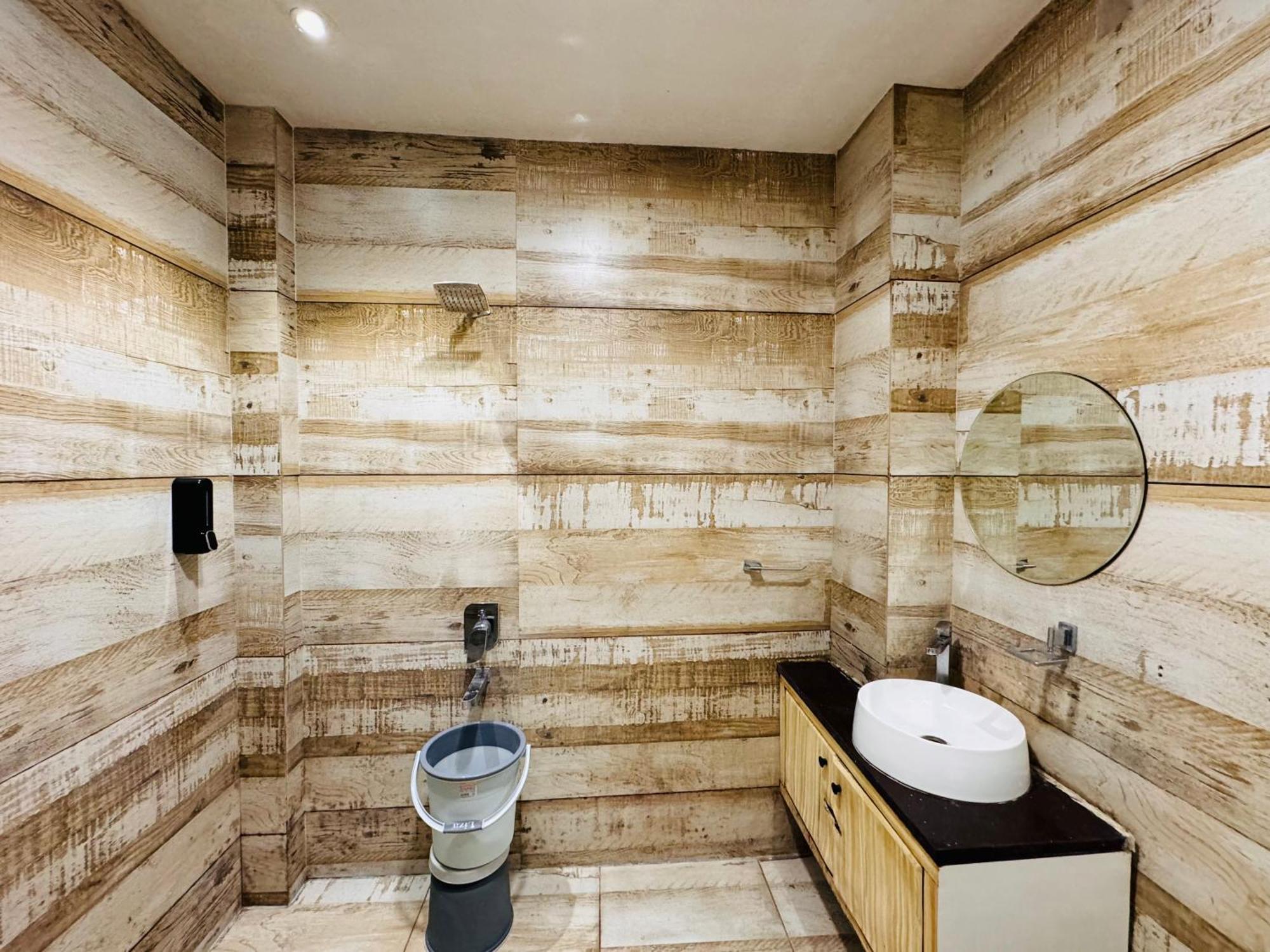 Escape 3bhk Luxury Duplex, Vijay Nagar Holiday home Indore